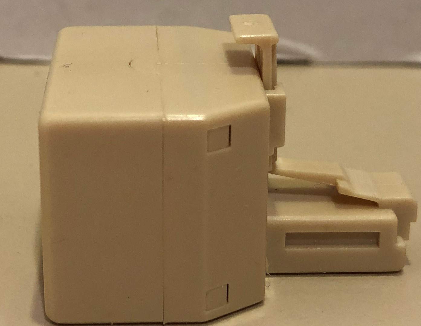 Two - Way Phone Splitter (Ivory)