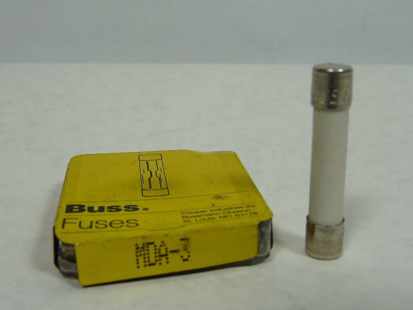 Bussmann MDA-3 Buss Fuse 3A 250V MDA3