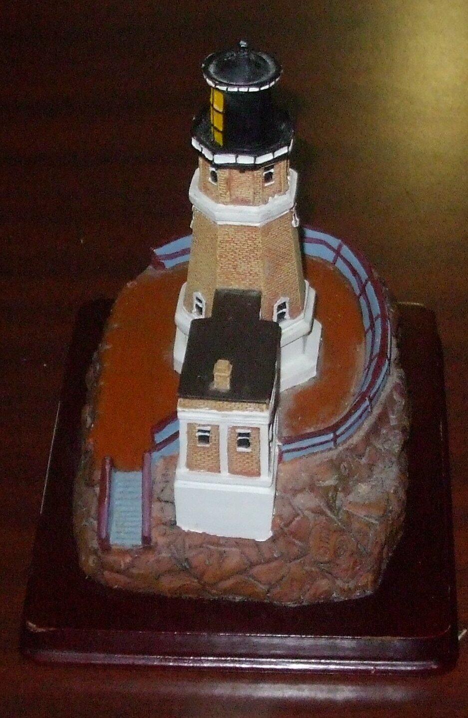 1998 Split Rock, MN Lighthouse ONEIDA STUDIOS Lighthouse Point Collection