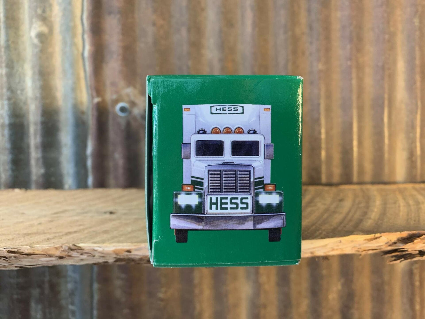 Hess 2006 Mini 18 Wheeler