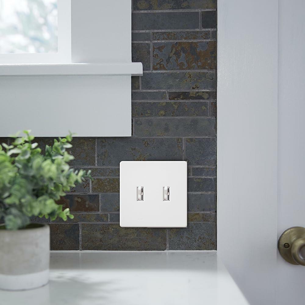 Lutron Fassada 2 Gang Wallplate for Toggle-Style Dimmer and Switches, FW-2-WH, White (1-Pack)