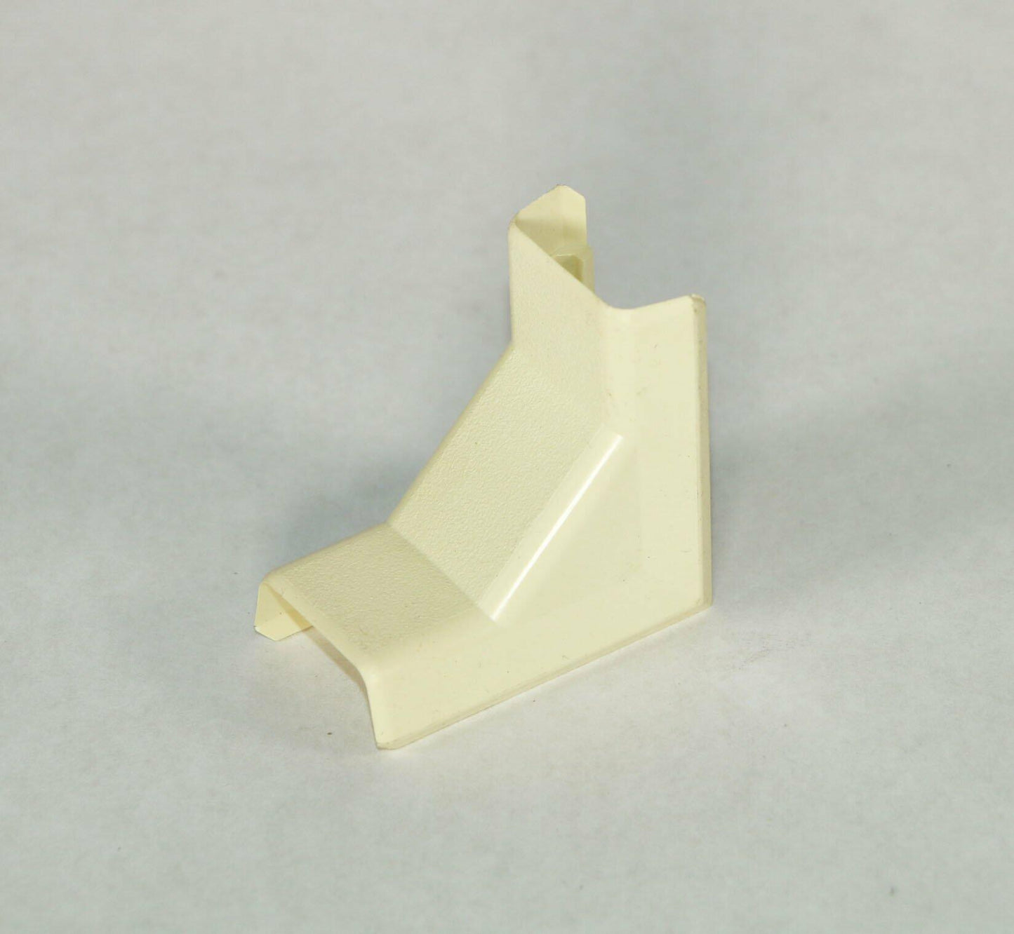 Wiremold 417 NM INT. Elbow 400 Ivory, White