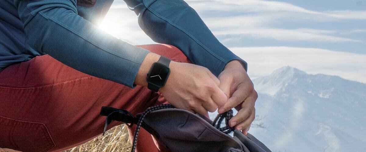 ZAGG InvisibleShield Ultra Clear Apple Watch Series 5 (40mm) & Apple Watch SE 3 (40mm) Case Friendly Screen Protector