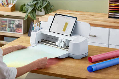 Cricut Smart Iron-On Vinyl Holographic  (9 ft), 13" x 108"