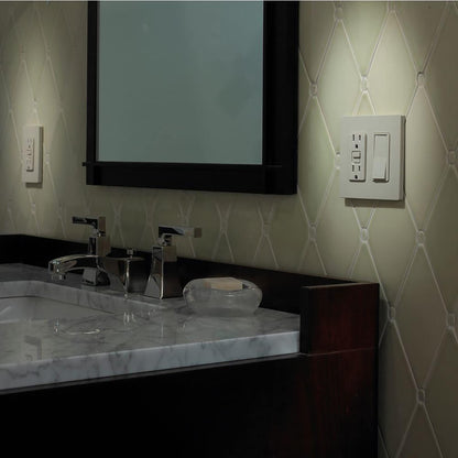 Lutron Claro 2 Gang Decorator/Rocker Wallplate, Gloss, White (1-Pack) | CW-2-WH