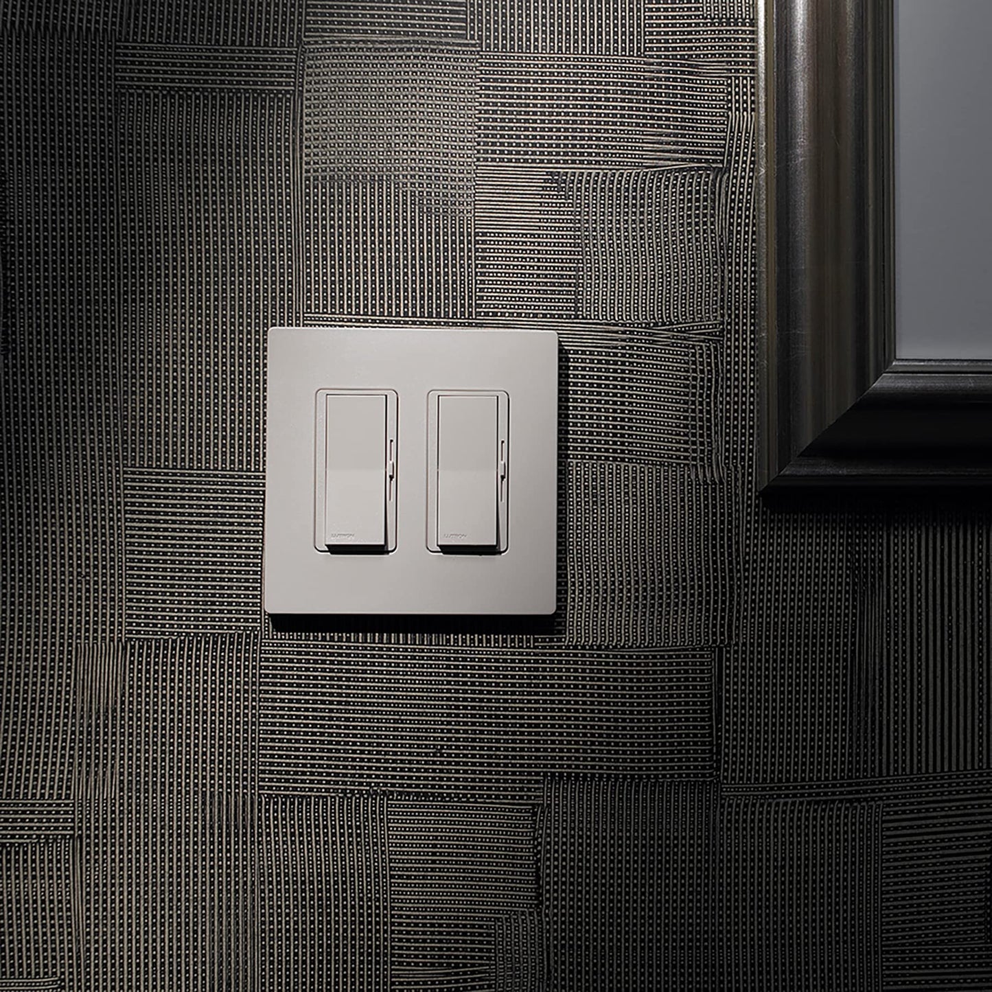 Lutron Claro 2 Gang Decorator/Rocker Wallplate, Gloss, White (1-Pack) | CW-2-WH