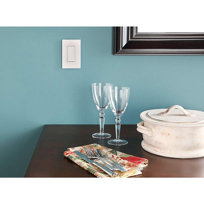 Lutron Claro 1 Gang Decorator/Rocker Wallplate, Gloss, Black (1-Pack) | CW-1-BL