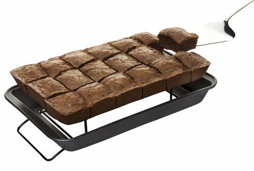 Slice Solutions 11-by-7-Inch Precut Brownie Pan Set