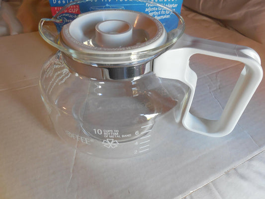 Mr. Coffee 10 Cup Glass Decanter Carafe Model D-7 -- Fits Black & Decker Spacemaker SDC2A, SDC2D, SDC3A, Bunn Pour-Omatic GR, General Electric GE Spacemaker SDC2, SDC3, Norelco C164, C564, CT162, CT663, Dial-A-Brew HB5183, 5184, 5185, 5186, 5186-C, 5187,