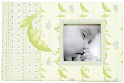 C.R. Gibson Grandma's Brag Book, 10 Sheets/20 Pages, Measures 4.5" x 7" - Jack