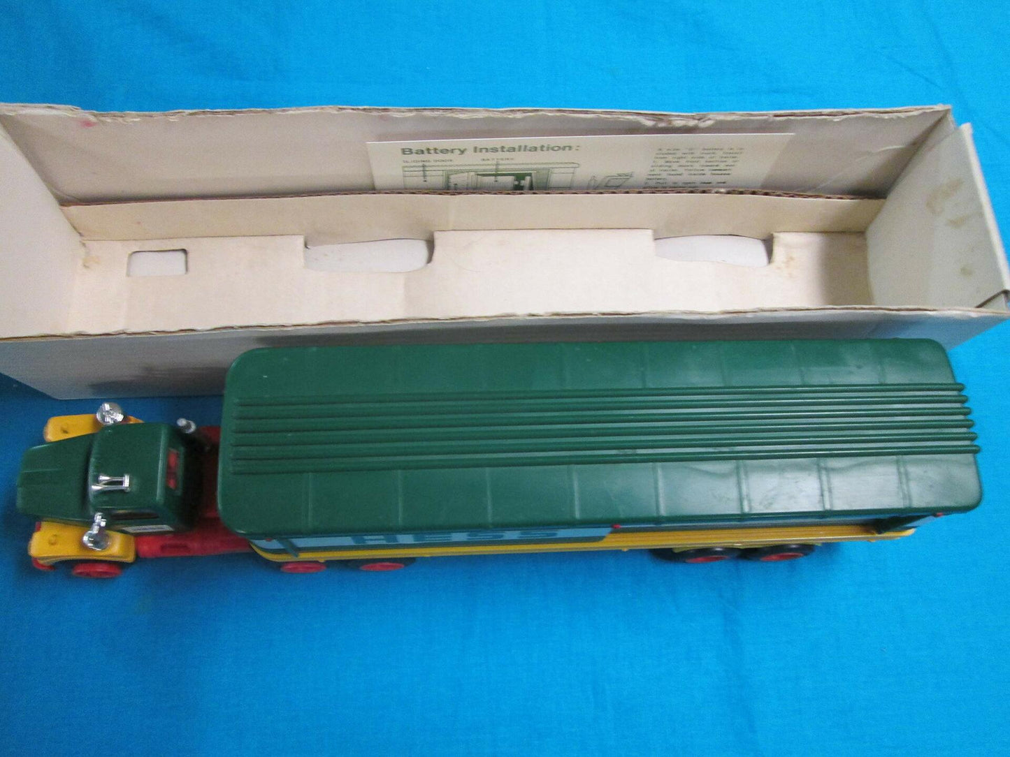 1976 Hess Truck and Box