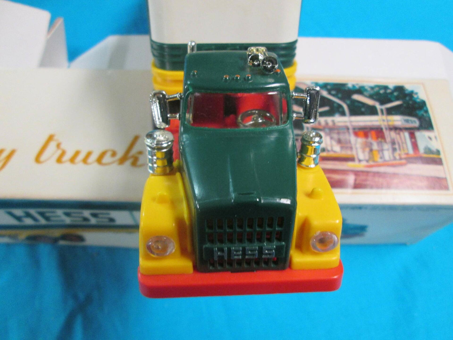 1976 Hess Truck and Box