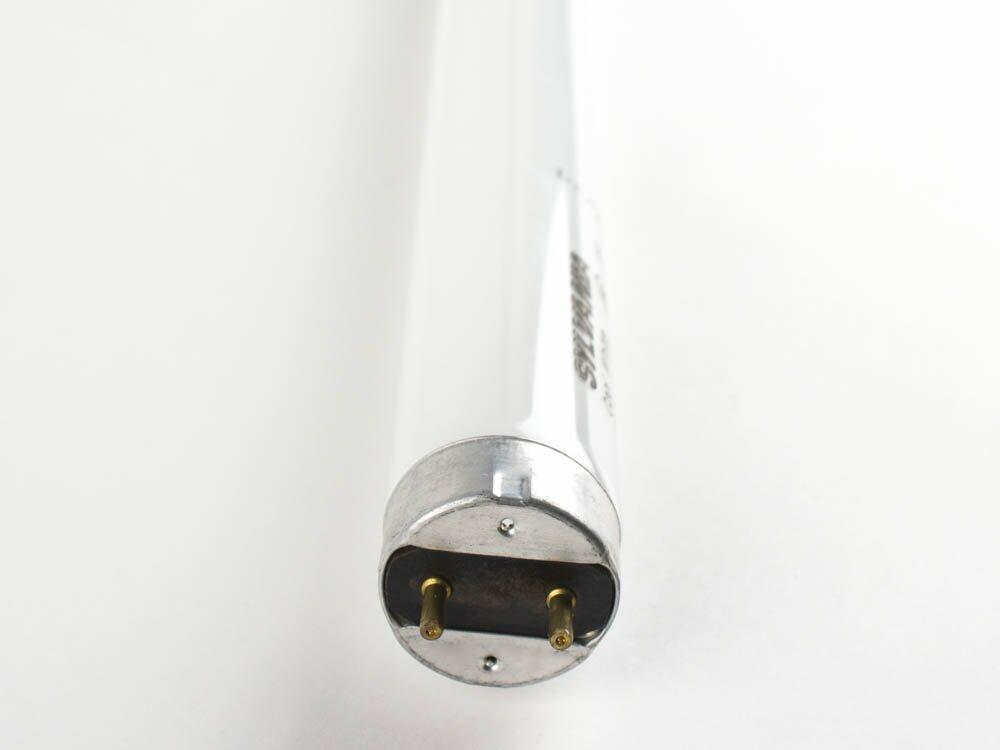 Sylvania 23030 F18T8 CW K 30 18 Watt Cool White Fluorescent Appliance Light Bulb 30 Length