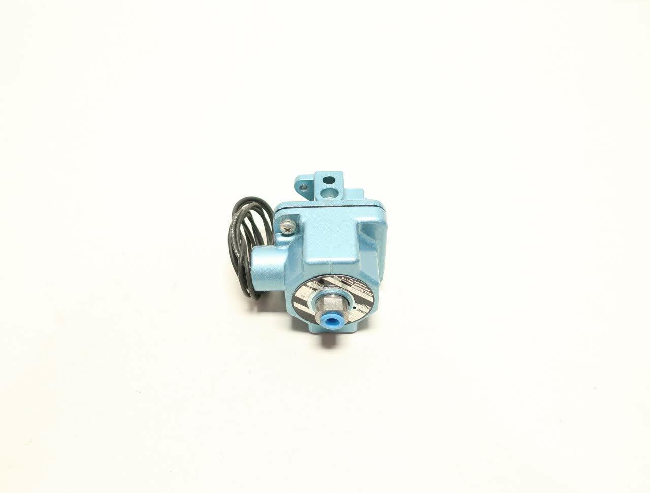 SKINNER A3LB2127 120V-AC 1/4IN NPT Solenoid Valve R687183