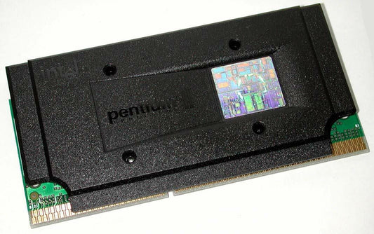 Intel 550Mhz 512Kb L2 100Mhz Pentium III FSB Katmai .25 Micron