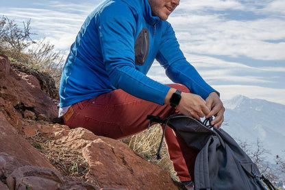 ZAGG InvisibleShield Ultra Clear Apple Watch Series 5 (40mm) & Apple Watch SE 3 (40mm) Case Friendly Screen Protector