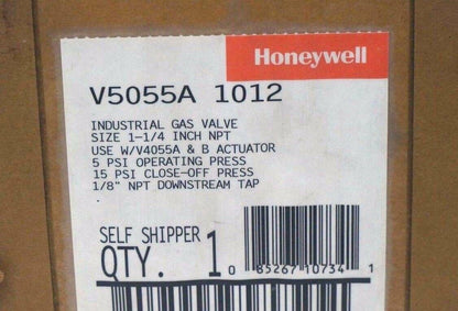 Honeywell, Inc. V5055A1012 1-1/4 inch NPT Industrial Gas Valve, 15 PSI Max