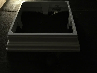 White Trex Post Sleeve Skirt 4 In. X 4 In