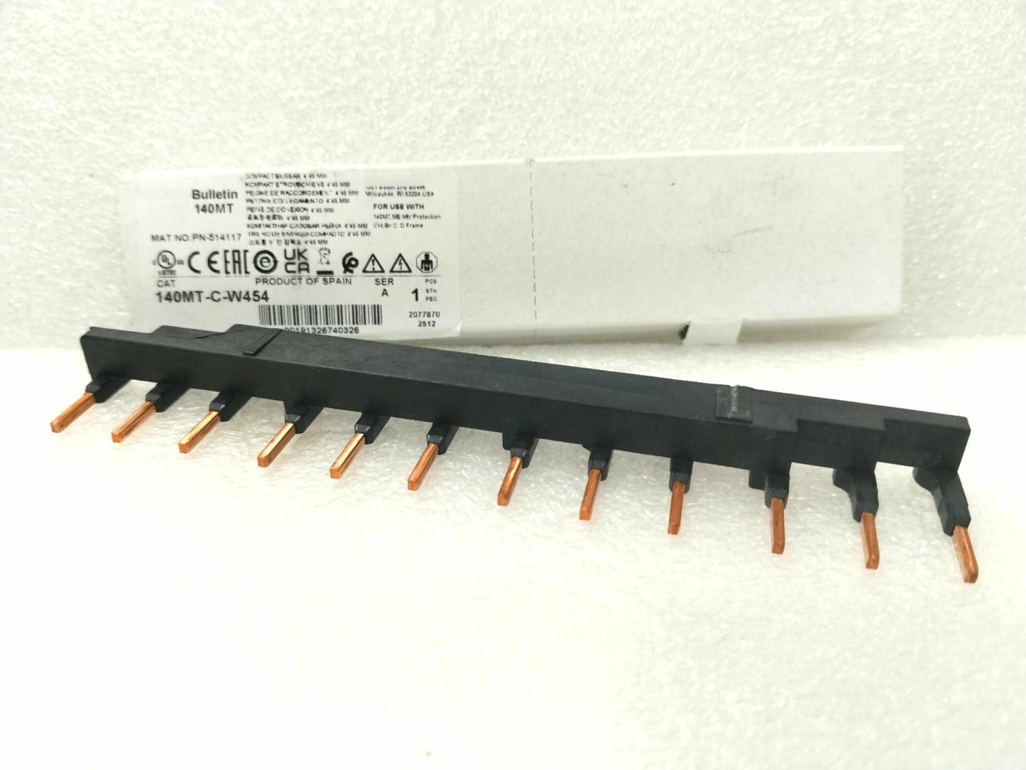 140MT-C-W454,Compact Busbar, 64A, 4 x 45mm Spacing, for 140MT, Mtr Protection Ckt-Br C, D Frame,Original Packaging,Never Used,in Stock,Ship Now.