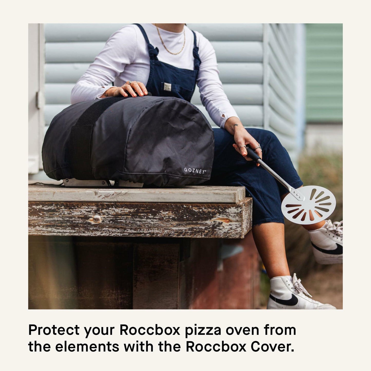 Gozney Roccbox Portable Pizza Oven Cover, 900D Waterproof Cover for Outdoor Pizza Oven with Heavy-Duty Strap for Ease Transport, Black